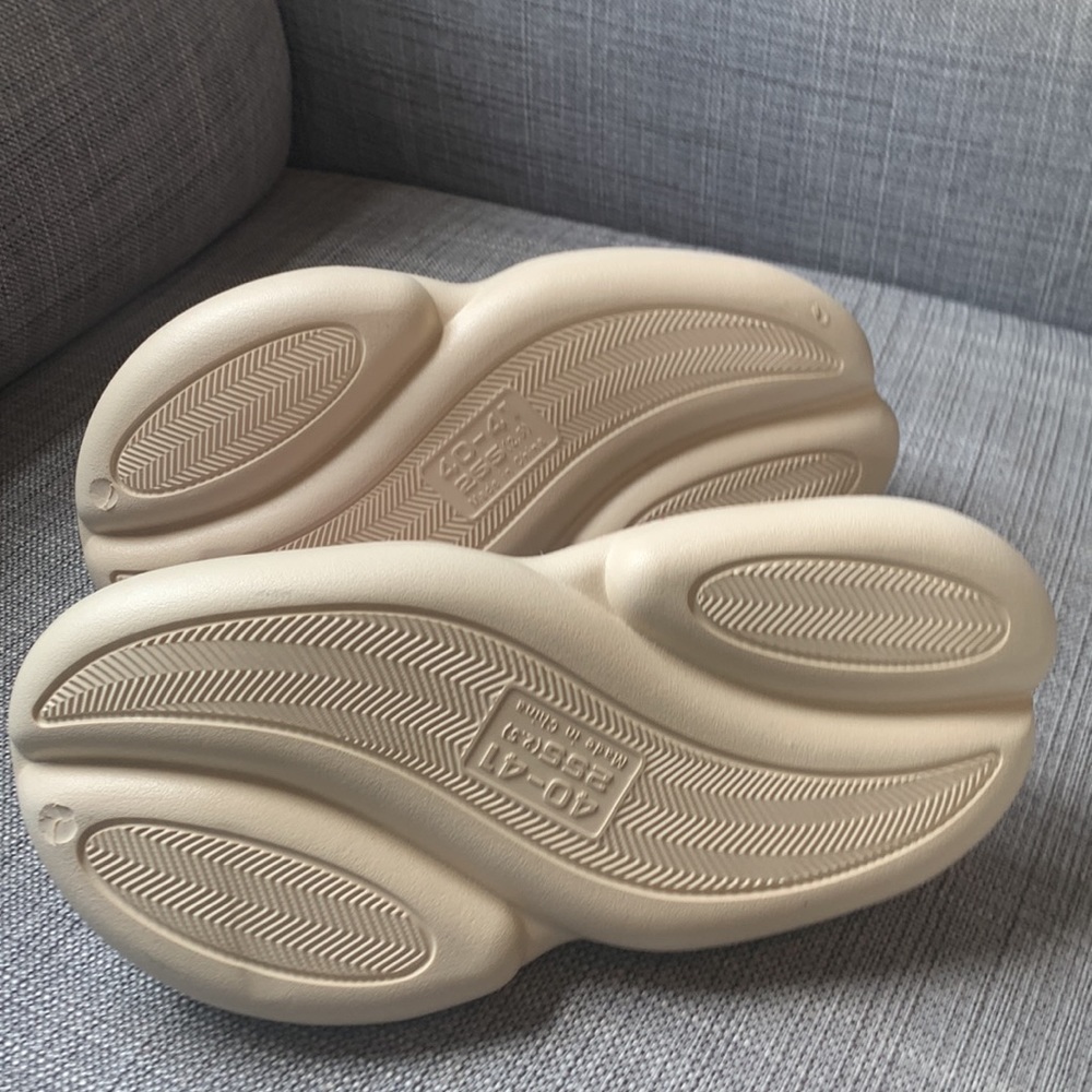 Custom sandals - Picture 4 of 4